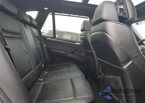 2011 BMW X5 xDrive35I z USA, uszkodzony, nr VIN 5UXZV4C58BL415395